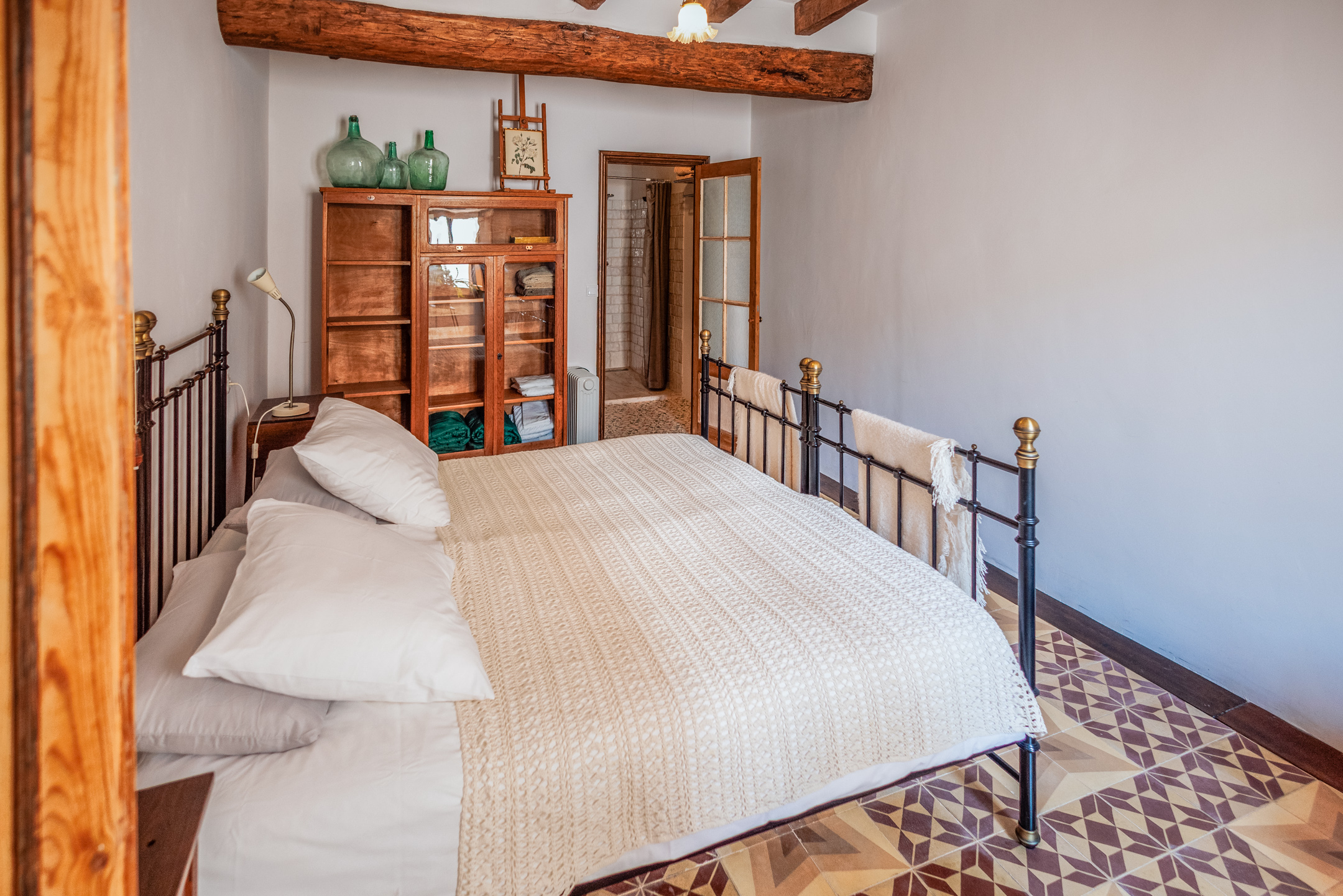 Bedroom other angle Cal Guixater 2